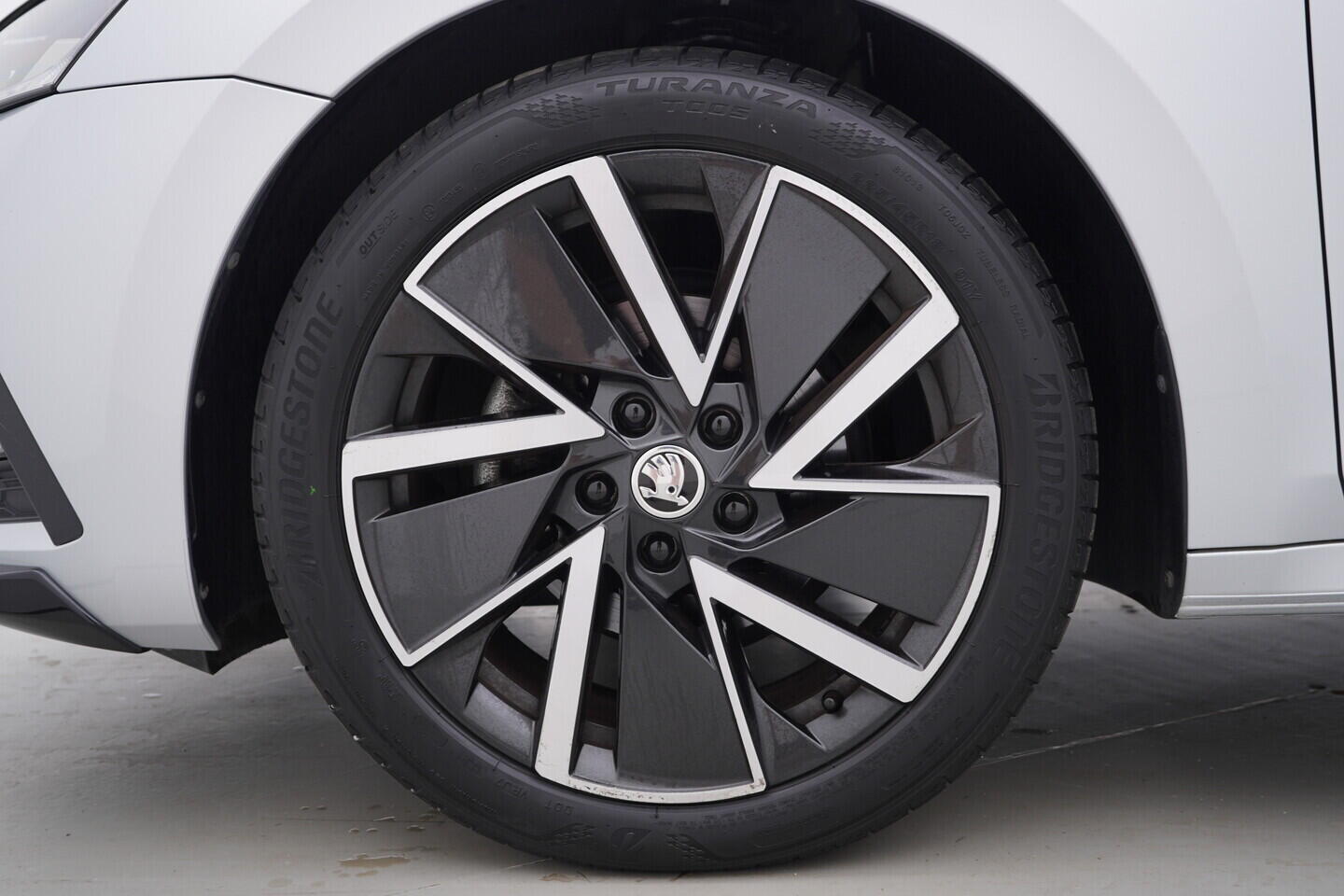 OV190V07945_46.webp_OCTAVIA SportLine 2.0 TDI 110 kW automat, DPH
