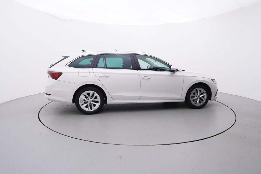 OV190V07948_15.webp_OCTAVIA Style 2.0 TDI 85 kW manuál