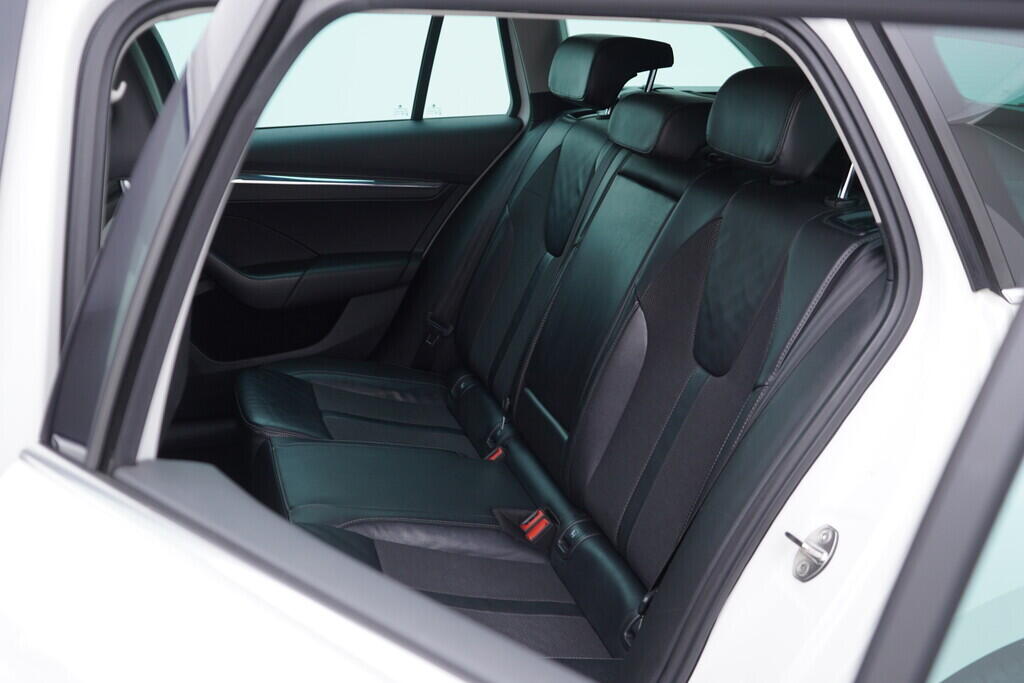 OV190V07948_38.webp_OCTAVIA Style 2.0 TDI 85 kW manuál