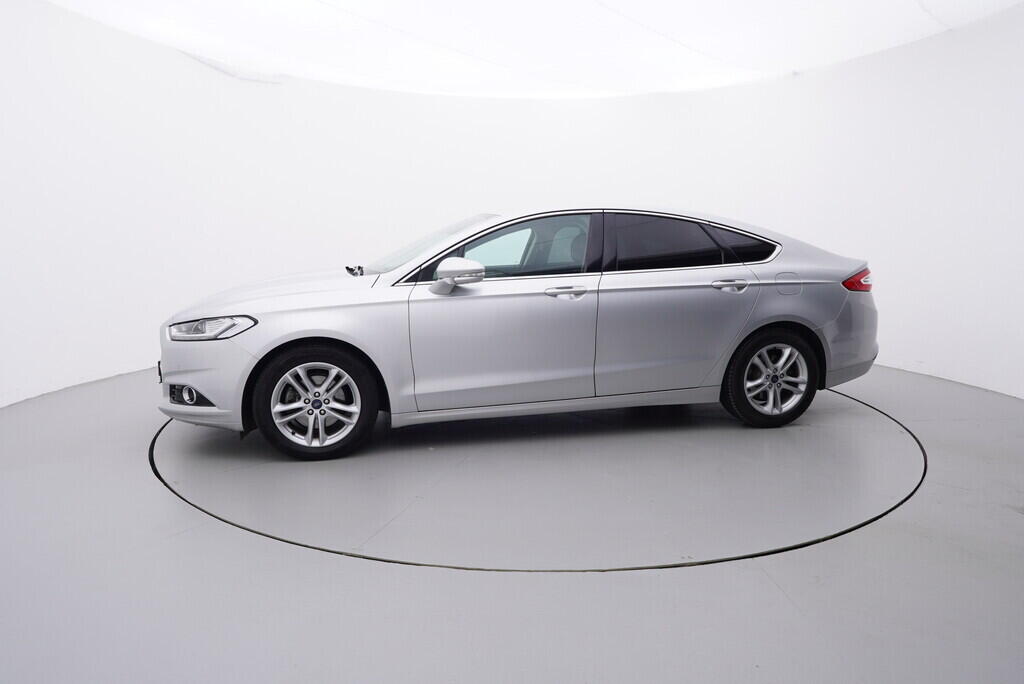 OV190V07949_11.webp_MONDEO Titanium 2.0  110 kW manuál