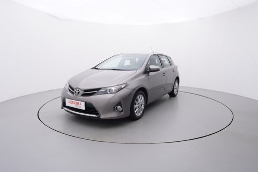 AURIS Life+ 1.6  97 kW manuál