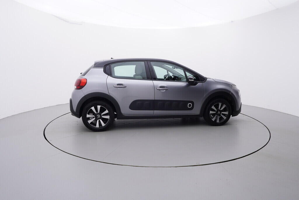 OV190V07952_15.webp_C3 Shine 1.2  60 kW manuál