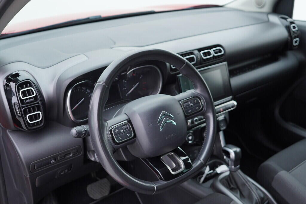 OV190V07953_21.webp_C3 AIRCROSS Shine 1.2  81 kW automat