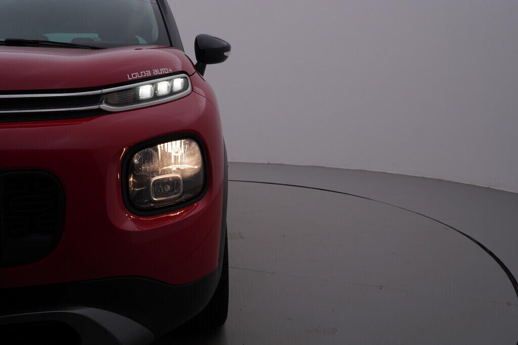 OV190V07953_41.webp_C3 AIRCROSS Shine 1.2  81 kW automat