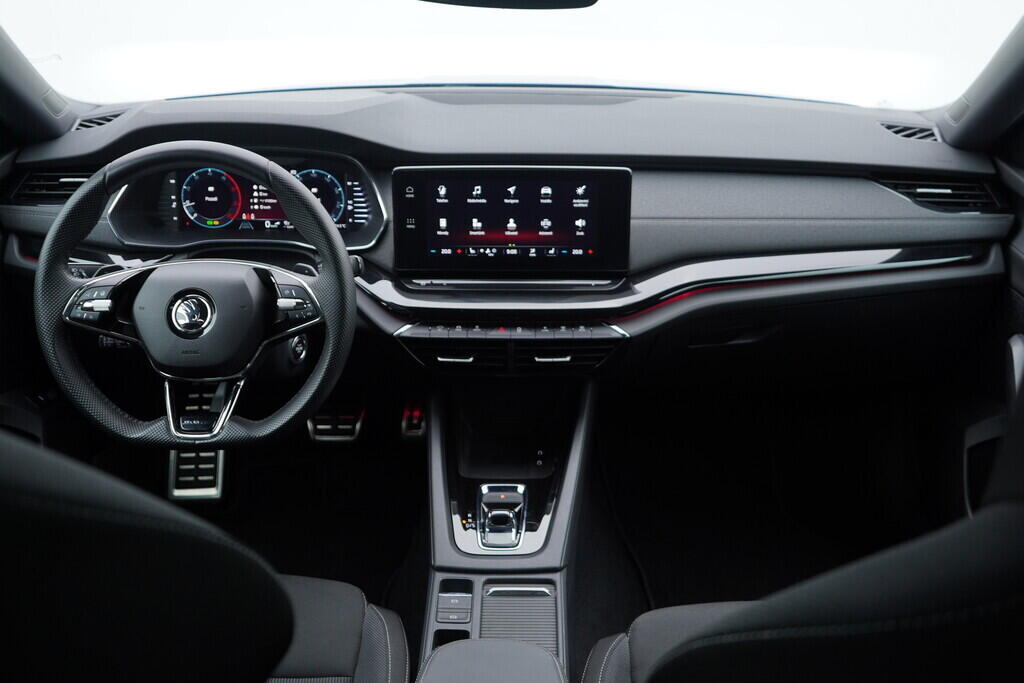 OV190V07958_28.webp_OCTAVIA  2.0 TDI 110 kW automat, DPH