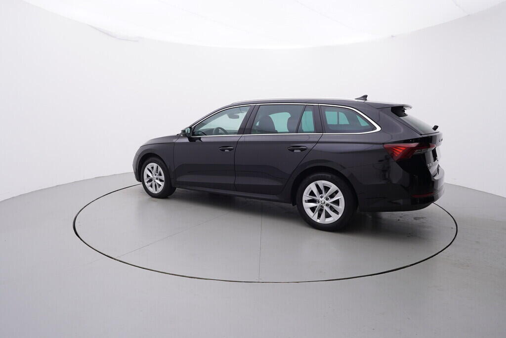 OV190V07961_12.webp_OCTAVIA Style Plus 2.0 TDI 110 kW automat, DPH