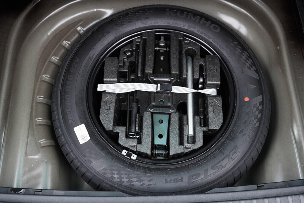 OV190V07961_41.webp_OCTAVIA Style Plus 2.0 TDI 110 kW automat, DPH