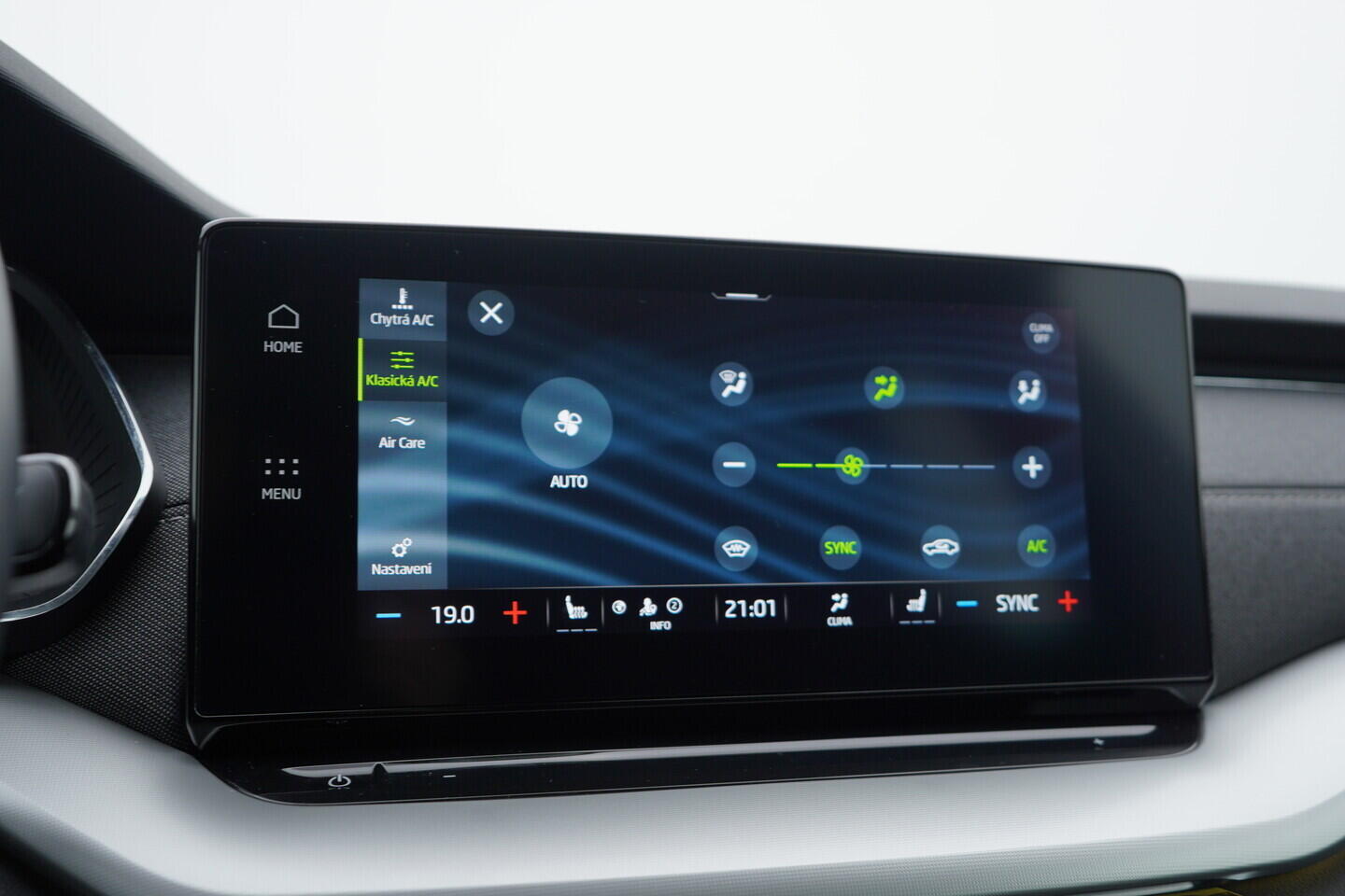 OV190V07968_35.webp_OCTAVIA Style 1.5 TSI 110 kW manuál, DPH