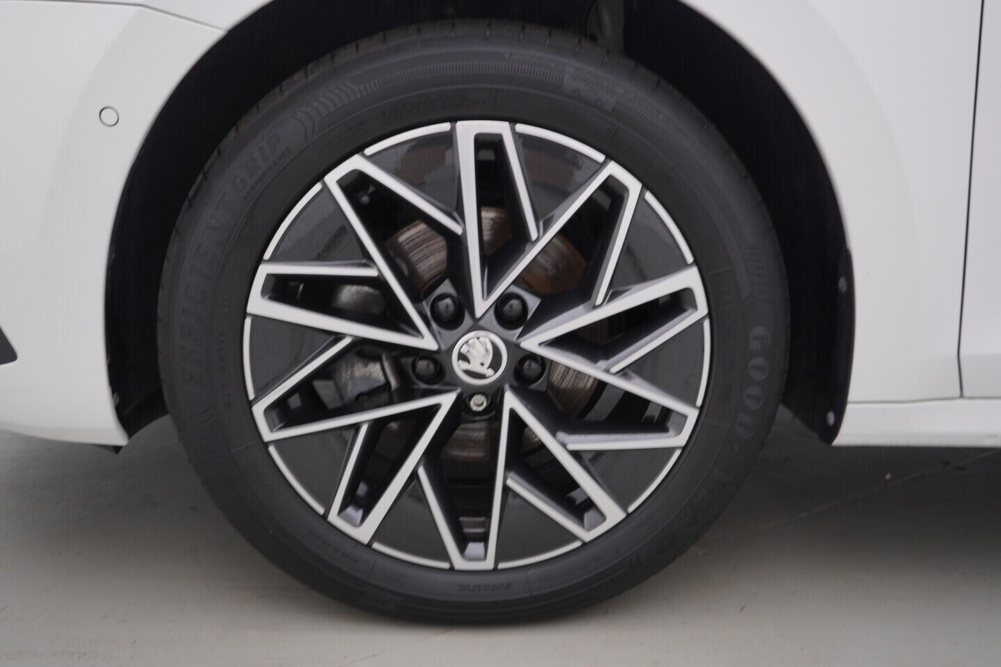 OV190V07968_44.webp_OCTAVIA Style 1.5 TSI 110 kW manuál, DPH