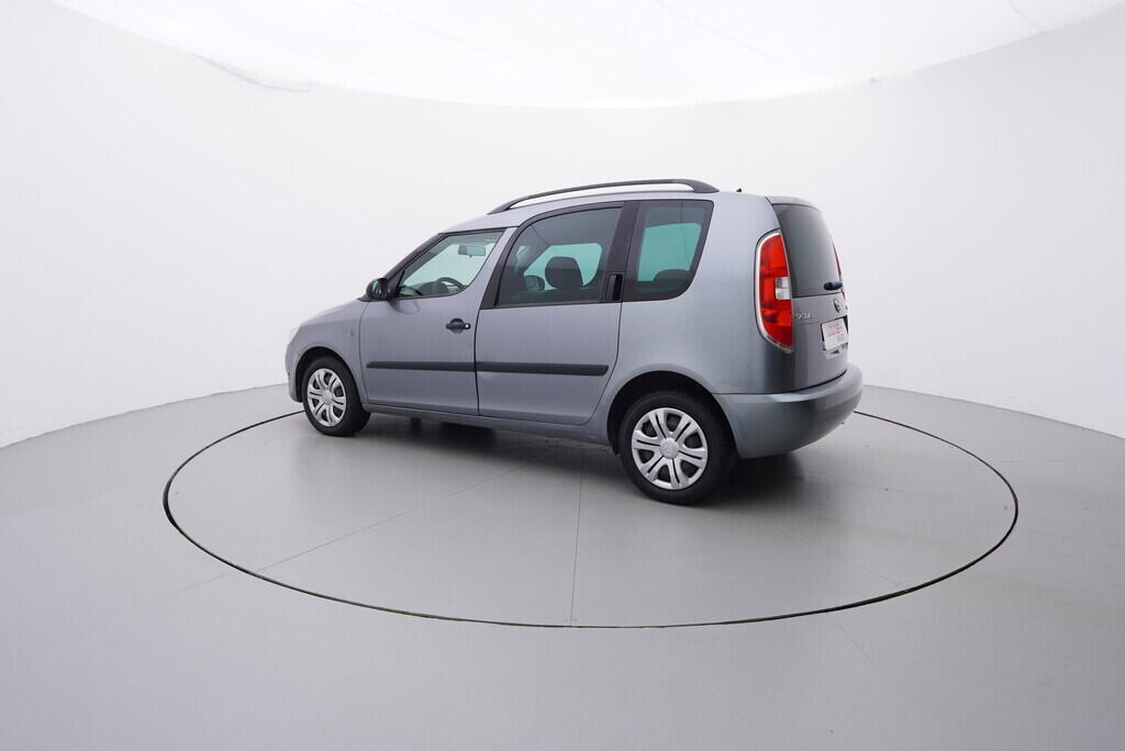 OV190V07971_12.webp_ROOMSTER Ambiente 1.6 TDI 66 kW manuál