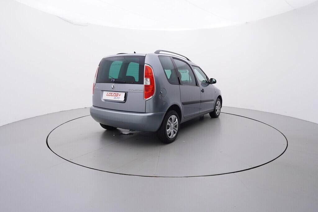 OV190V07971_14.webp_ROOMSTER Ambiente 1.6 TDI 66 kW manuál