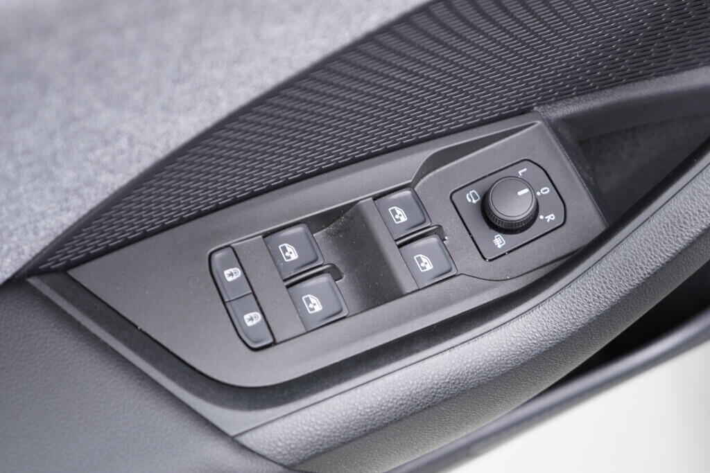 OV190V07975_20.webp_OCTAVIA Top Selection 2.0 TDI 110 kW automat, DPH