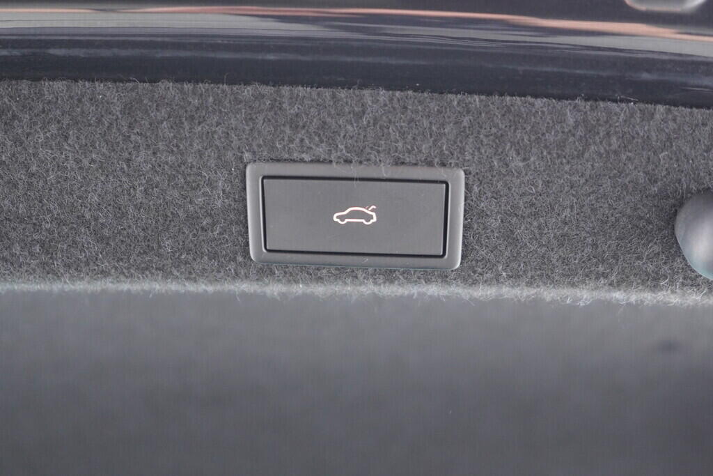 OV190V07975_37.webp_OCTAVIA Top Selection 2.0 TDI 110 kW automat, DPH