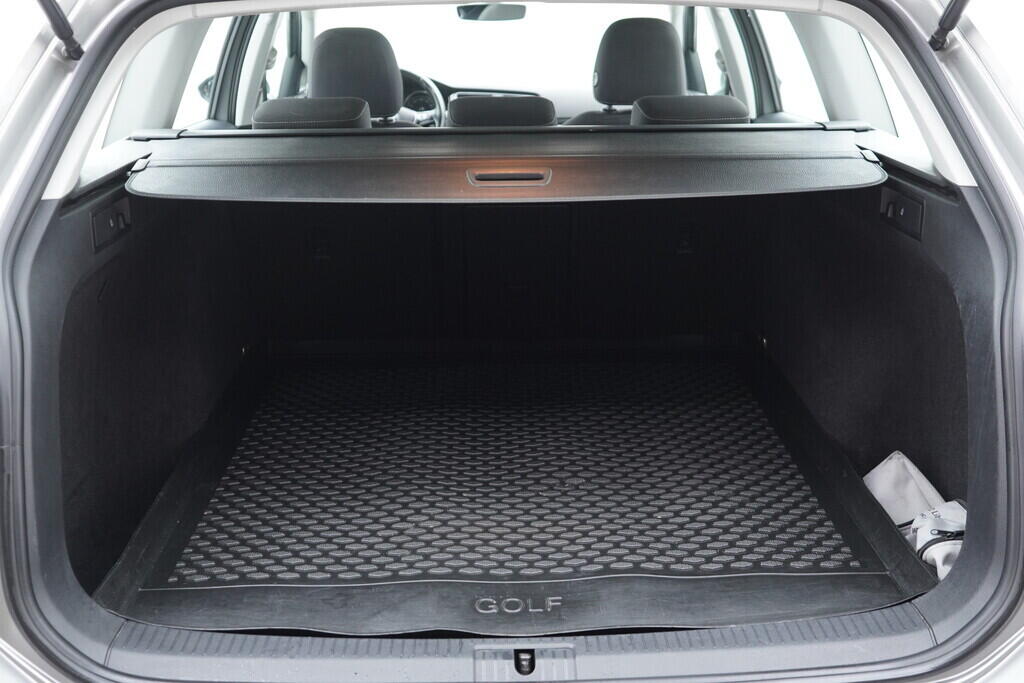 OV190V07978_36.webp_GOLF 4Motion Highline 2.0 TDI 110 kW automat
