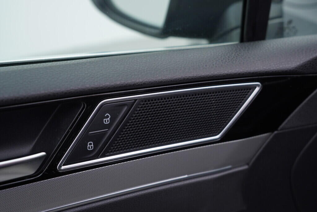 OV190V07989_22.webp_PASSAT  2.0 TDI 110 kW automat