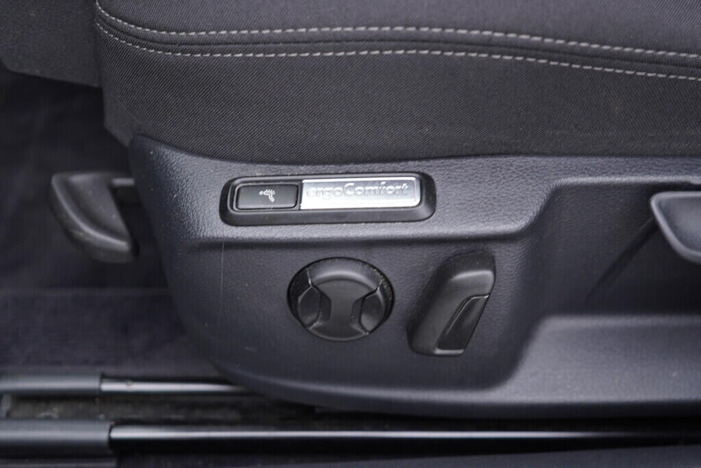 OV190V07989_25.webp_PASSAT  2.0 TDI 110 kW automat
