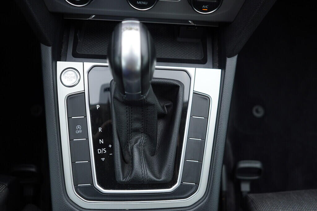 OV190V07989_40.webp_PASSAT  2.0 TDI 110 kW automat