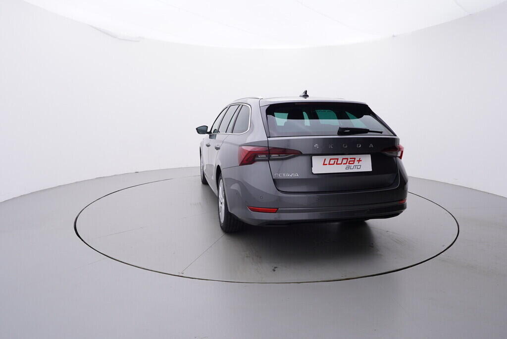 OV190V07991_13.webp_OCTAVIA Style Plus 2.0 TDI 110 kW automat, DPH