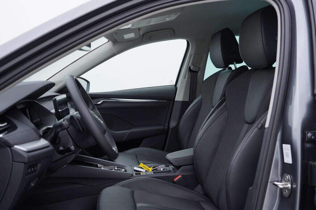 OV190V07991_23.webp_OCTAVIA Style Plus 2.0 TDI 110 kW automat, DPH