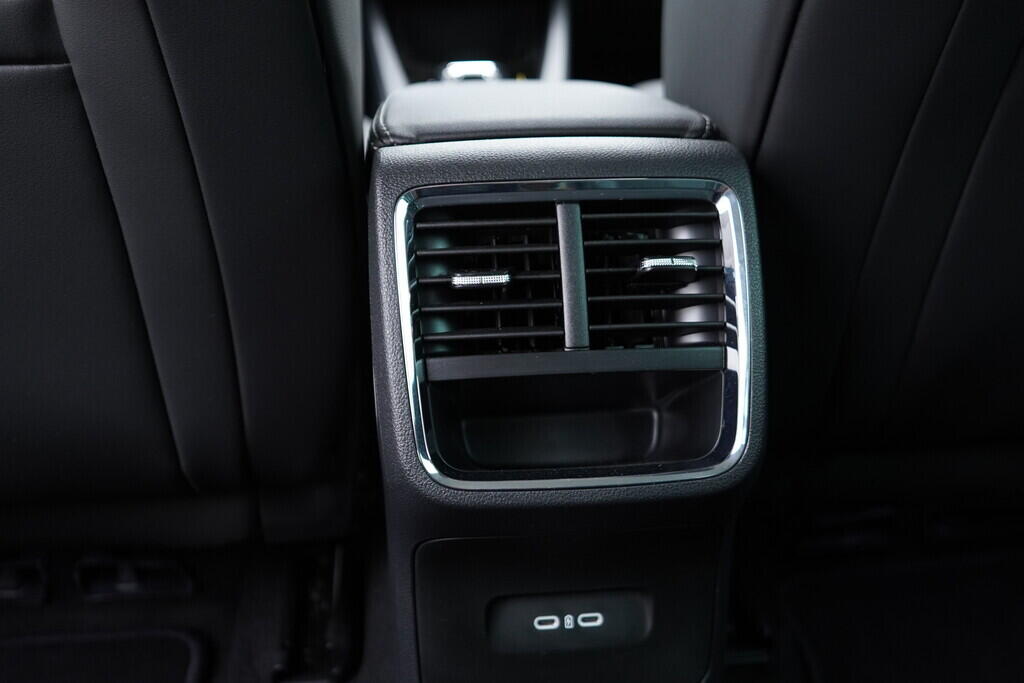 OV190V07991_39.webp_OCTAVIA Style Plus 2.0 TDI 110 kW automat, DPH