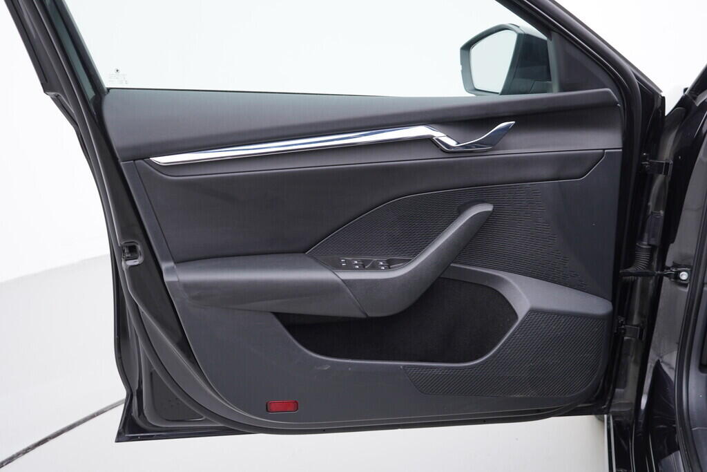 OV190V07992_19.webp_OCTAVIA Style 2.0 TDI 110 kW automat, DPH