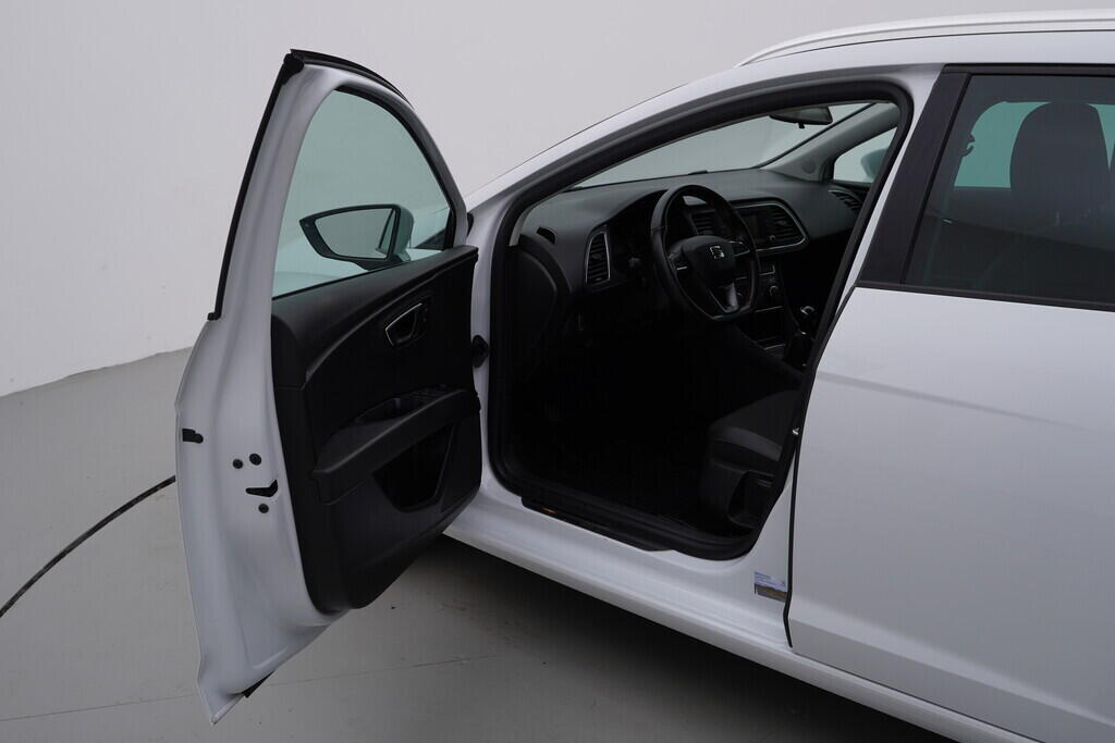 OV190V07997_18.webp_LEON ST FR 1.8 TSI 132 kW manuál