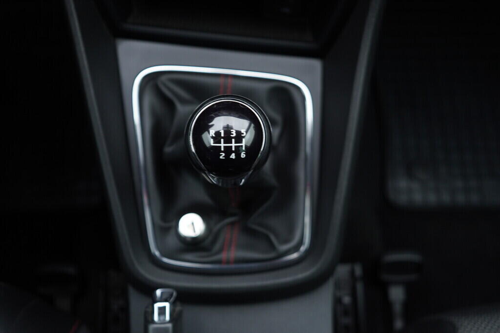 OV190V07997_34.webp_LEON ST FR 1.8 TSI 132 kW manuál
