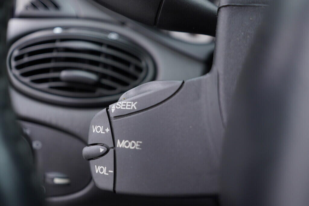 OV190V08005_27.webp_FOCUS ST 2.0  127 kW manuál