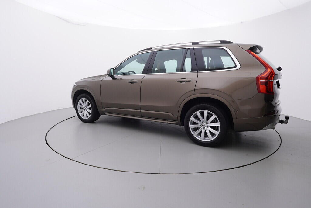 OV190V08019_12.webp_XC90  2.0  187 kW automat