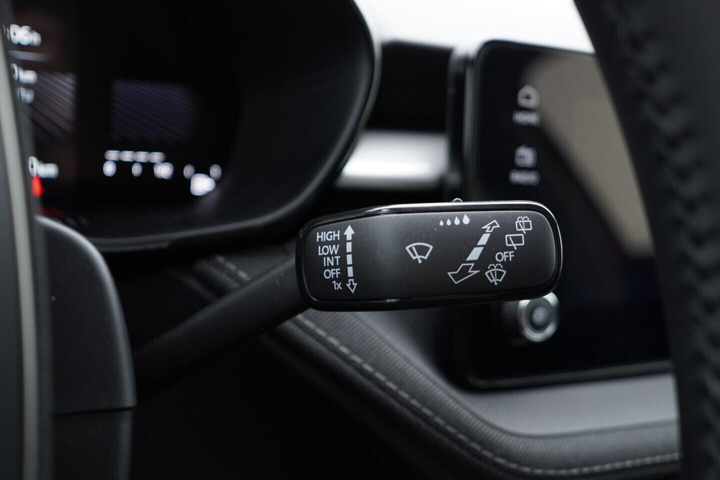 OV190V08025_24.webp_FABIA  1.0 TSI 85 kW manuál, DPH