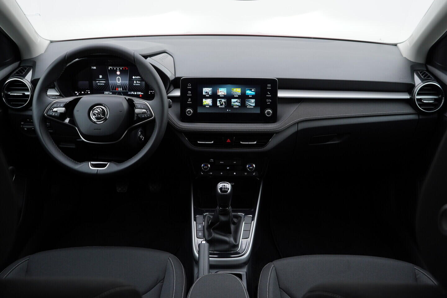 OV190V08025_26.webp_FABIA  1.0 TSI 85 kW manuál, DPH