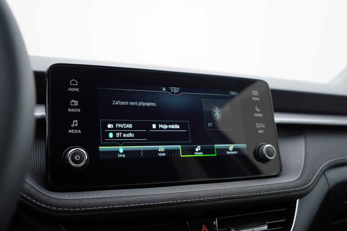 OV190V08025_30.webp_FABIA  1.0 TSI 85 kW manuál, DPH