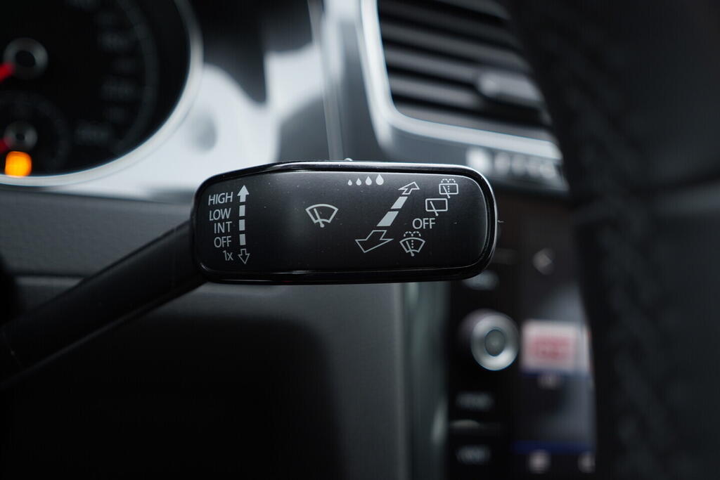 OV190V08029_26.webp_GOLF Comfortline  1.4 TSI 110 kW manuál