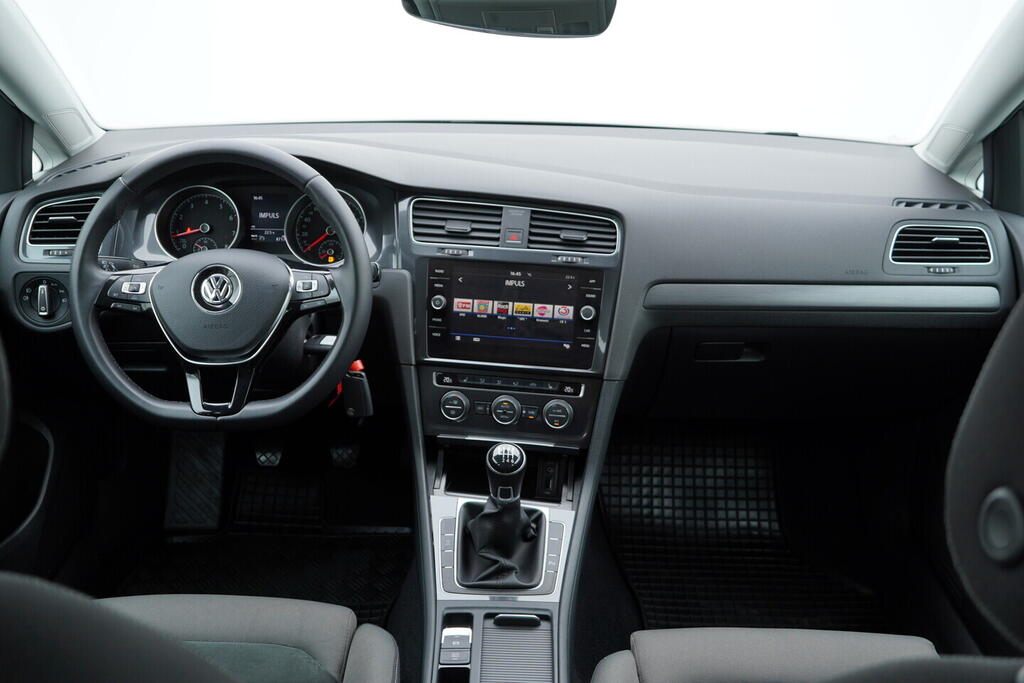 OV190V08029_28.webp_GOLF Comfortline  1.4 TSI 110 kW manuál