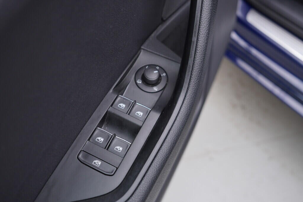 OV190V08034_20.webp_SUPERB Style 2.0 TSI 162 kW automat