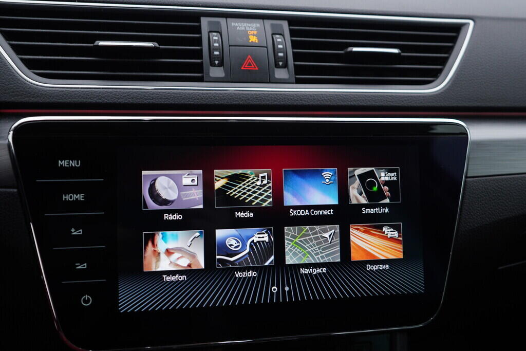 OV190V08034_29.webp_SUPERB Style 2.0 TSI 162 kW automat