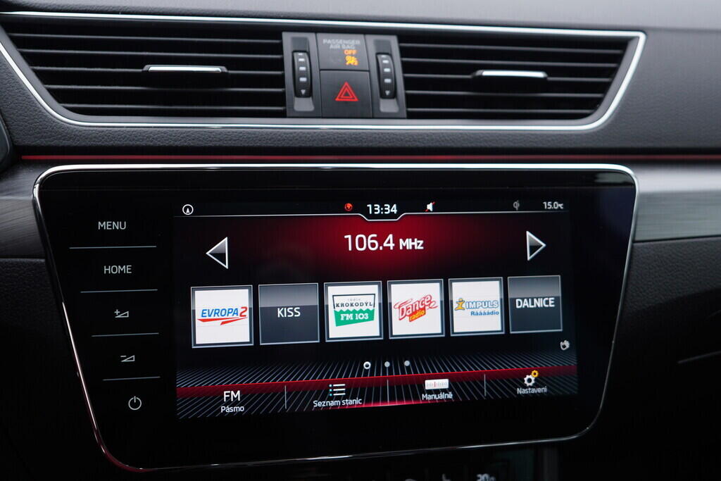 OV190V08034_30.webp_SUPERB Style 2.0 TSI 162 kW automat