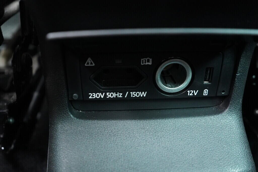 OV190V08035_30.webp_KAROQ Style 2.0 TDI 110 kW automat