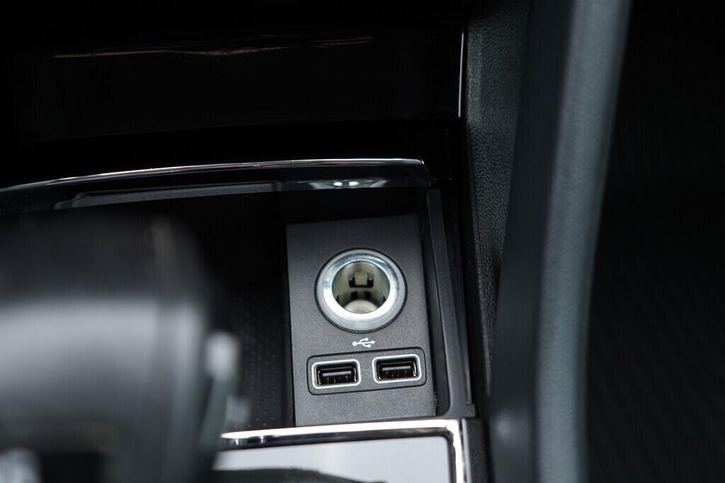 OV190V08035_37.webp_KAROQ Style 2.0 TDI 110 kW automat