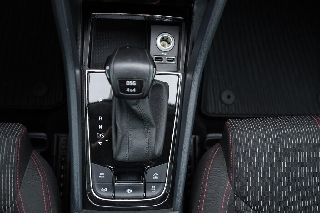 OV190V08035_38.webp_KAROQ Style 2.0 TDI 110 kW automat