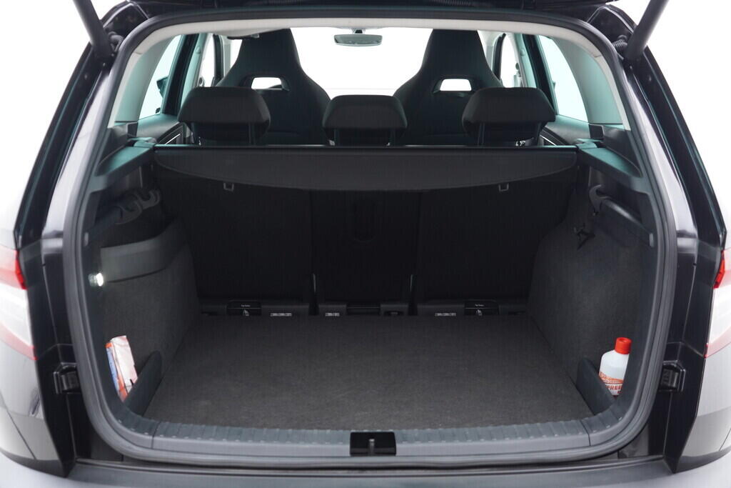 OV190V08035_41.webp_KAROQ Style 2.0 TDI 110 kW automat