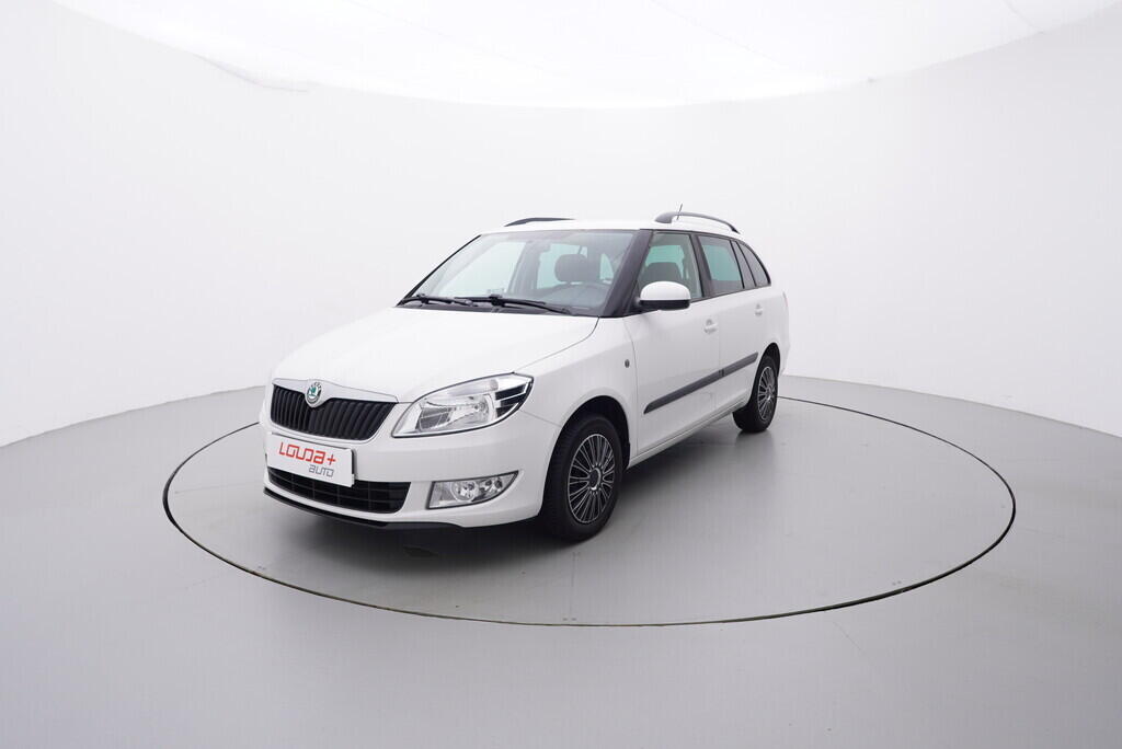 OV190V08036_10.webp_FABIA Ambition 1.6 TDI 66 kW manuál