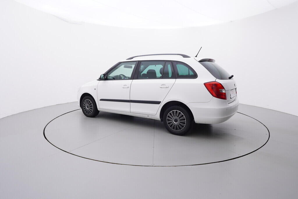 OV190V08036_12.webp_FABIA Ambition 1.6 TDI 66 kW manuál
