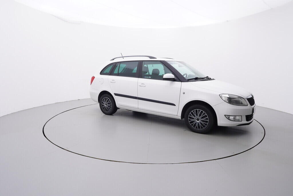 OV190V08036_16.webp_FABIA Ambition 1.6 TDI 66 kW manuál