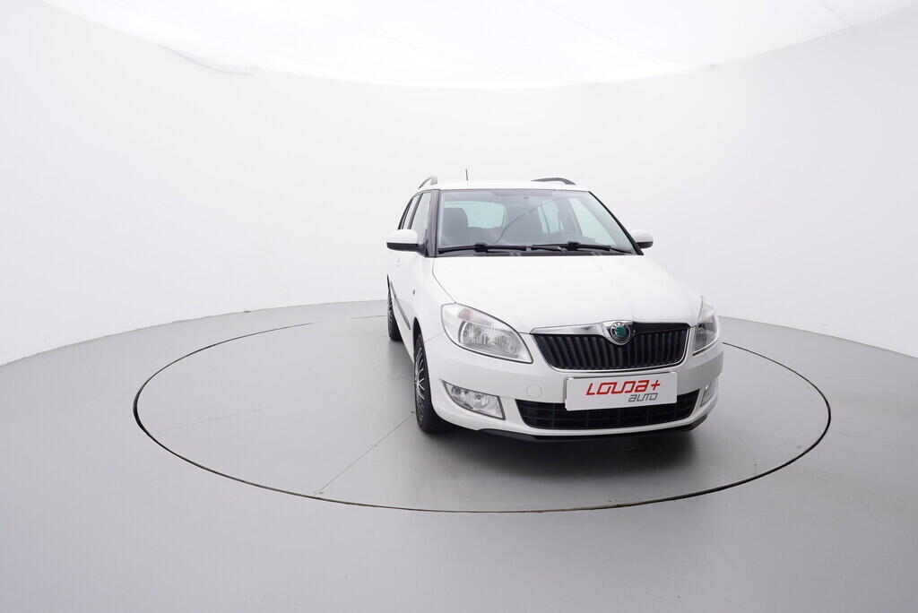 OV190V08036_17.webp_FABIA Ambition 1.6 TDI 66 kW manuál