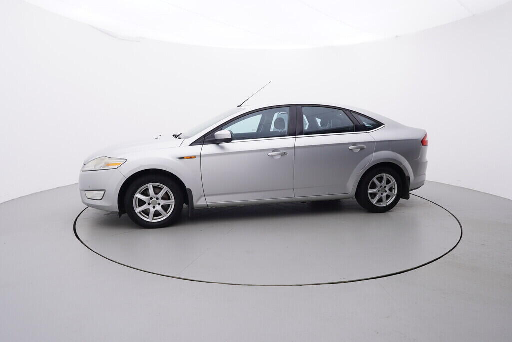 OV190V08046_11.webp_MONDEO Titanium 2.0  107 kW manuál