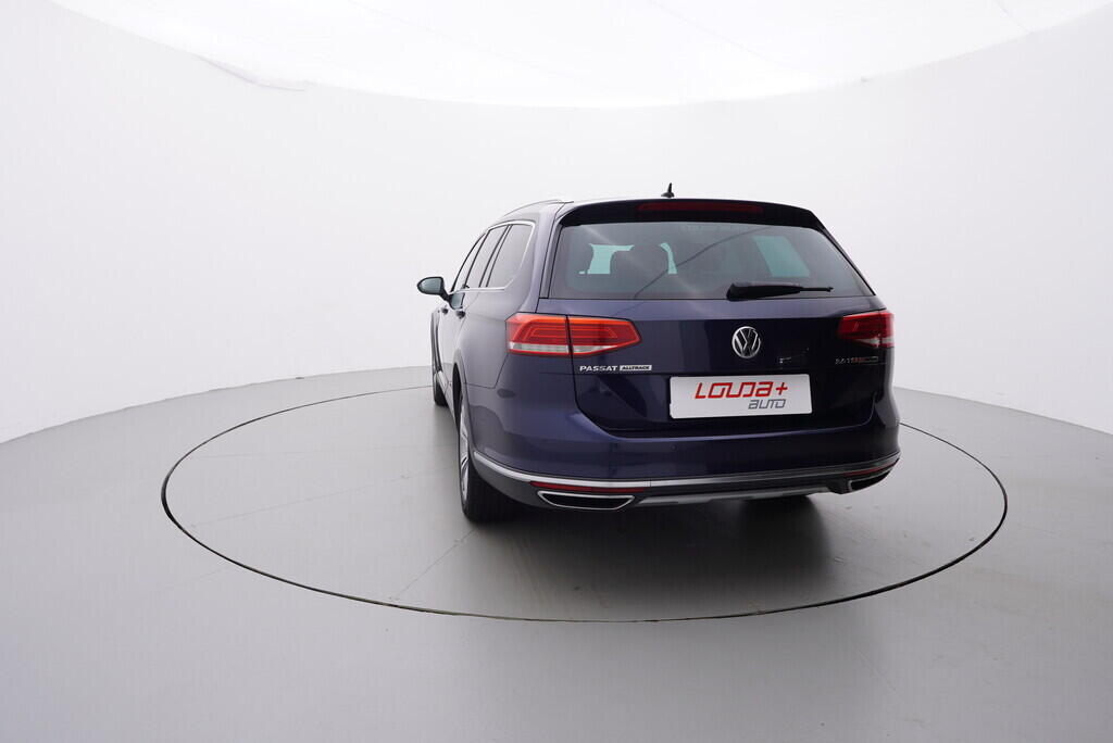 OV190V08048_13.webp_PASSAT ALLTRACK Alltrack 2.0 TSI 162 kW automat