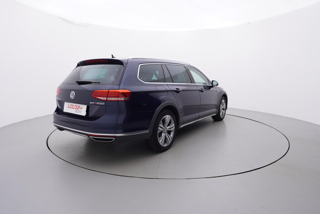 OV190V08048_14.webp_PASSAT ALLTRACK Alltrack 2.0 TSI 162 kW automat