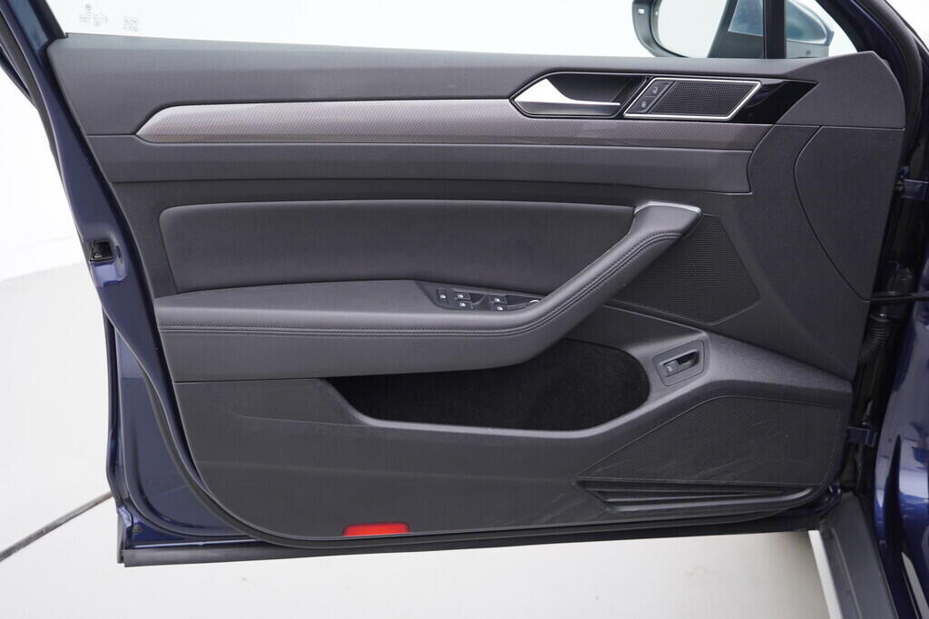 OV190V08048_19.webp_PASSAT ALLTRACK Alltrack 2.0 TSI 162 kW automat