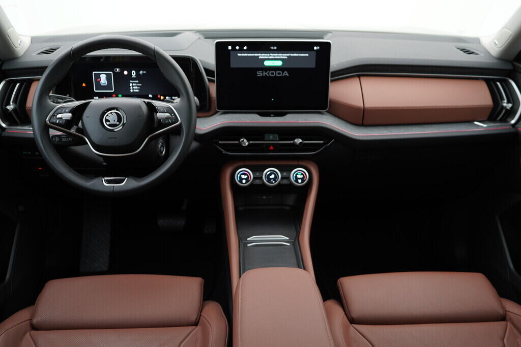 OV190V08056_26.webp_KODIAQ Selection 2.0 TDI 142 kW automat, DPH